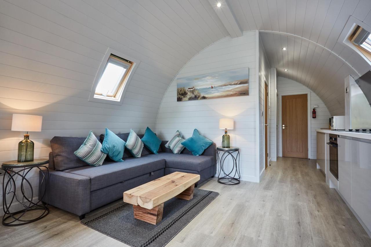 Braidhaugh Holiday Lodge And Glamping Park Кріфф Екстер'єр фото