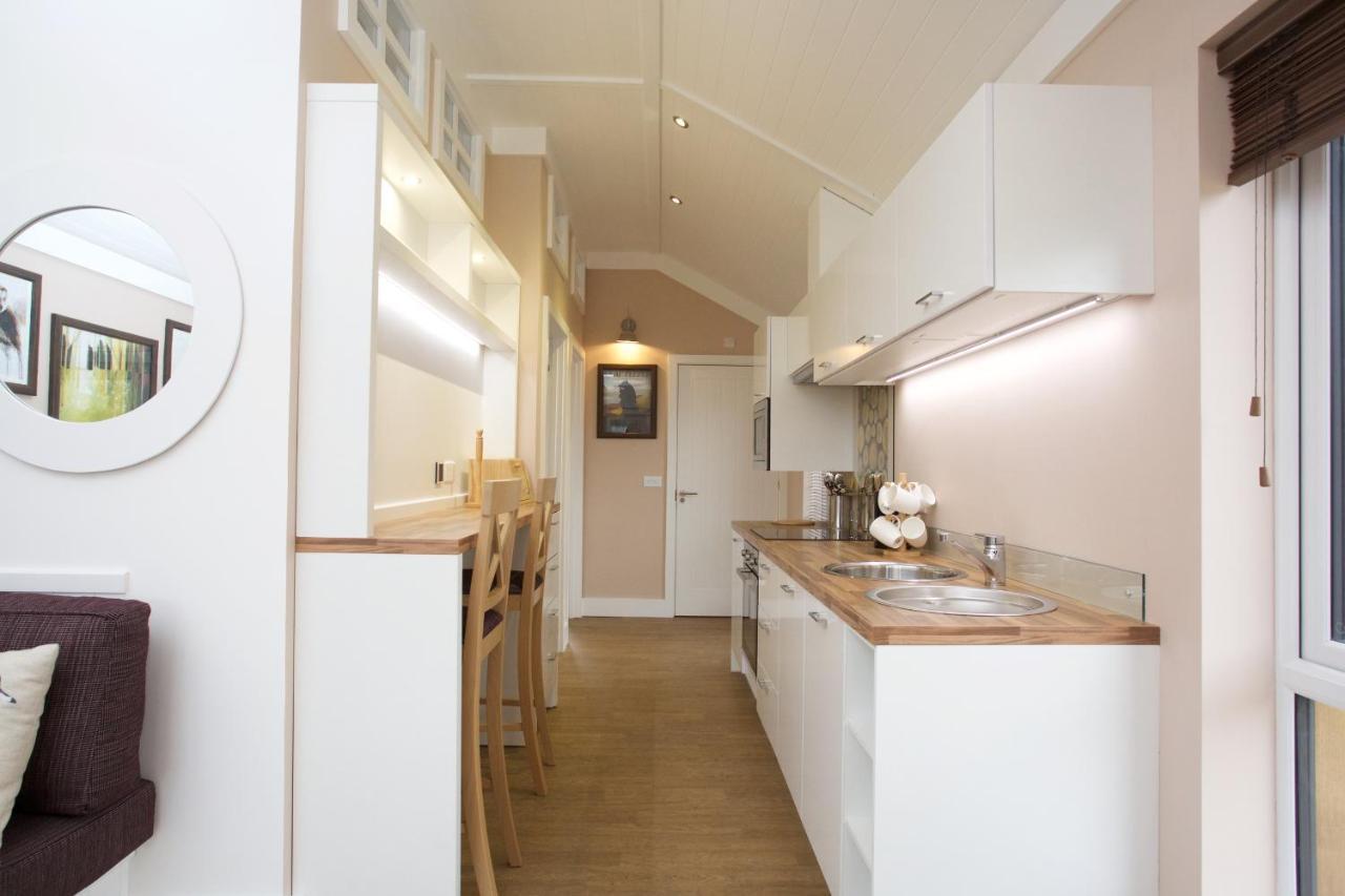 Braidhaugh Holiday Lodge And Glamping Park Кріфф Екстер'єр фото