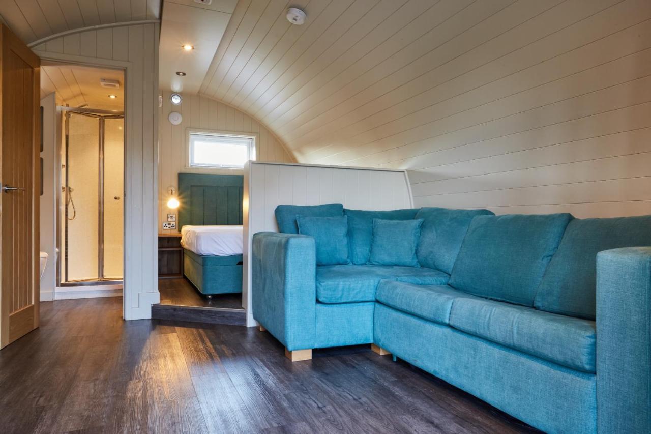 Braidhaugh Holiday Lodge And Glamping Park Кріфф Екстер'єр фото
