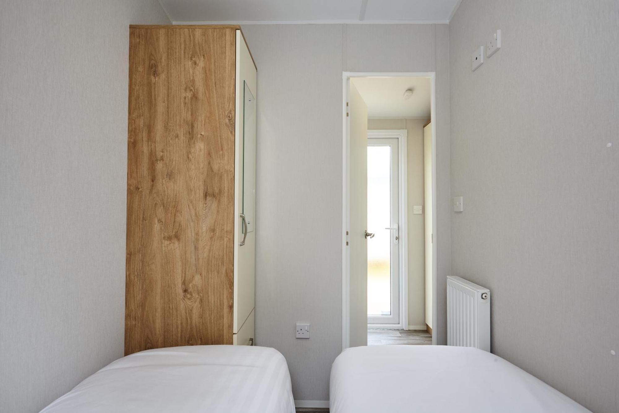 Braidhaugh Holiday Lodge And Glamping Park Кріфф Екстер'єр фото